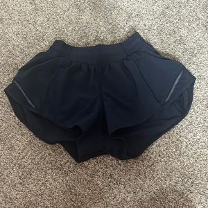 Lululemon Hotty Hot 2.5 LR Shorts Navy Blue
